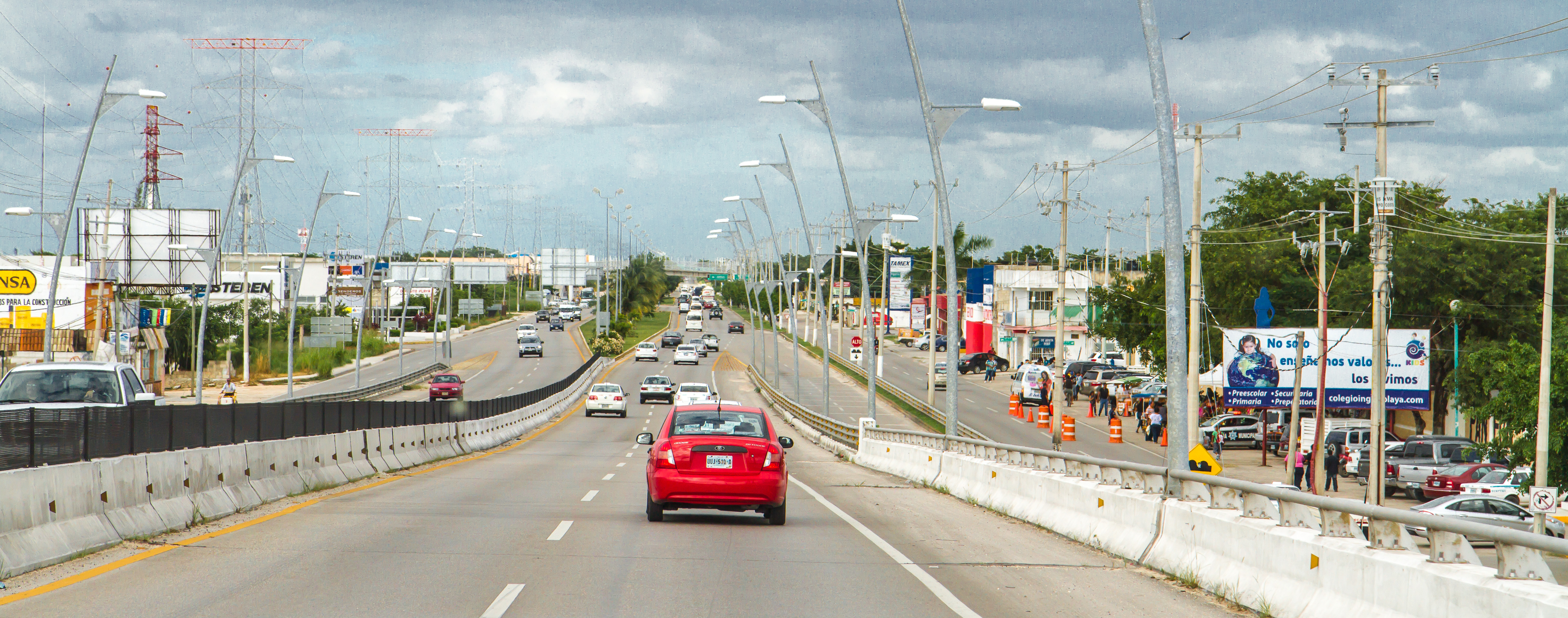Infrastructure of Riviera Maya highway